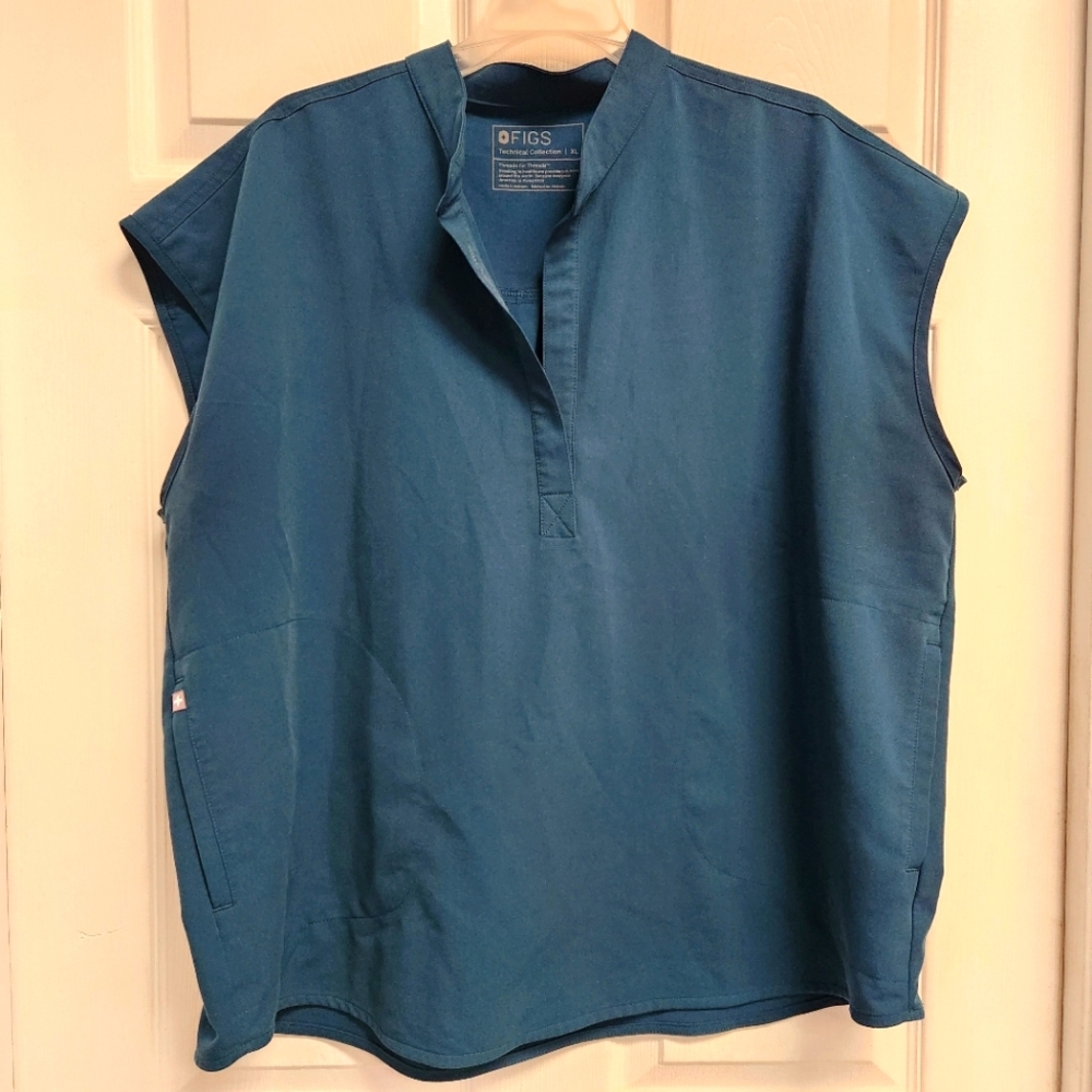 Figs Technical Collection Rafaela Oversized Scrub Top Medical Ceil Blue X-Large